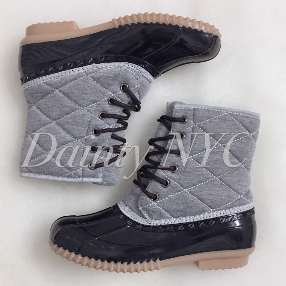 Quilted Duck Boots Gray - Picture 2 of 8